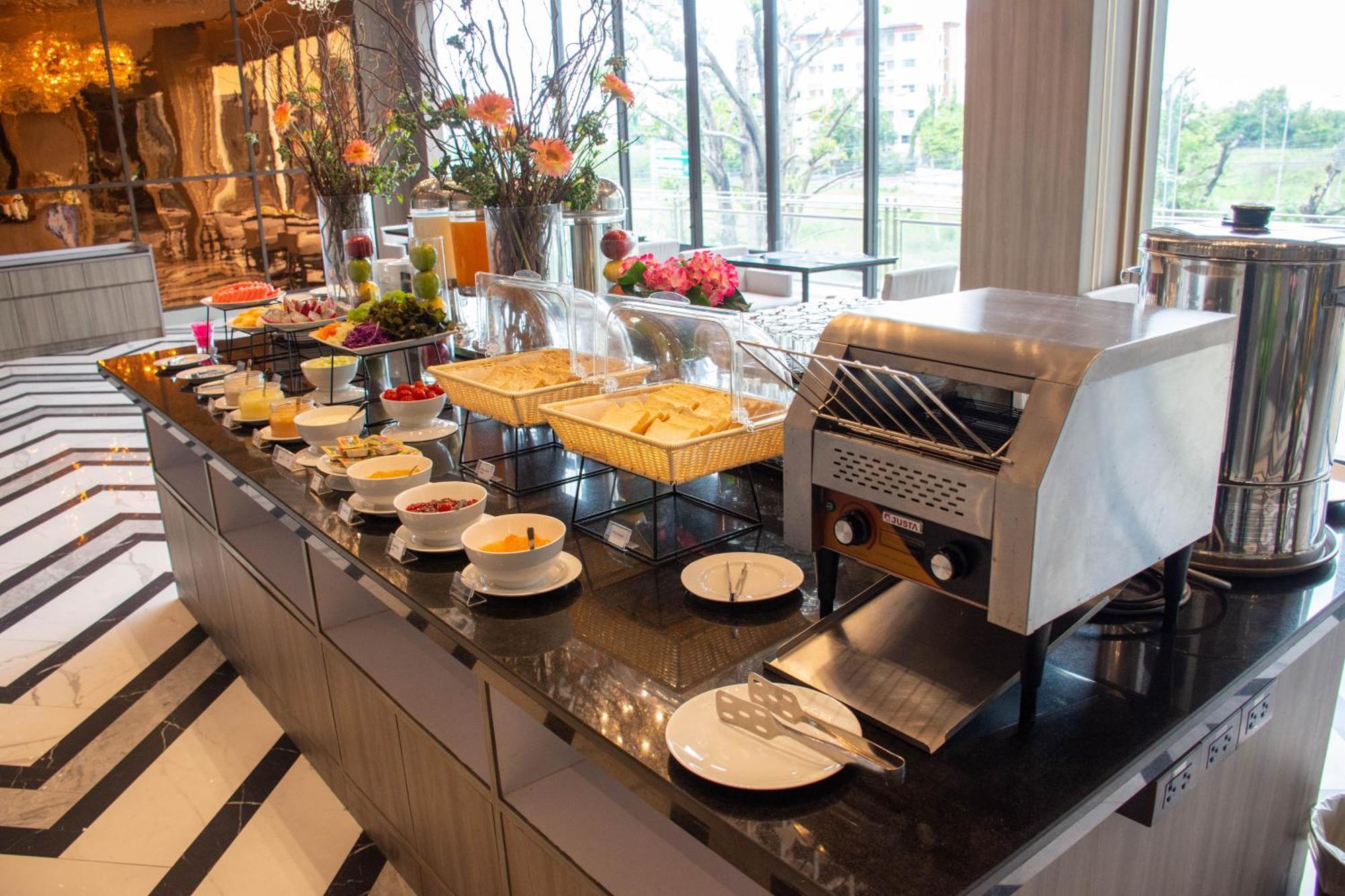 Chor Cher The Luxury Green Hotel - Sha Extra Plus Bang Bo Bagian luar foto