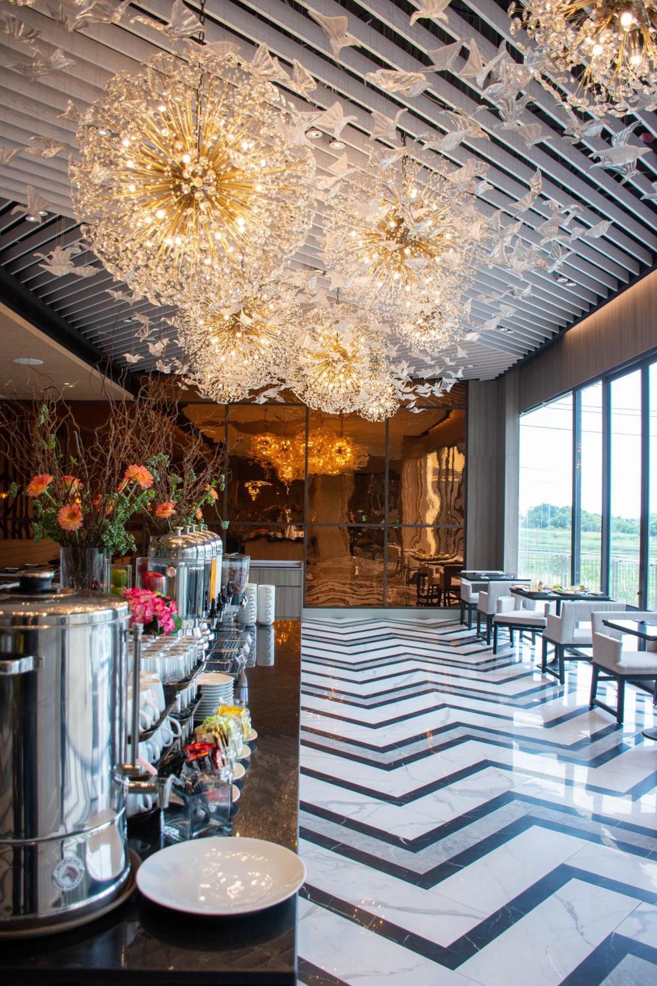 Chor Cher The Luxury Green Hotel - Sha Extra Plus Bang Bo Bagian luar foto